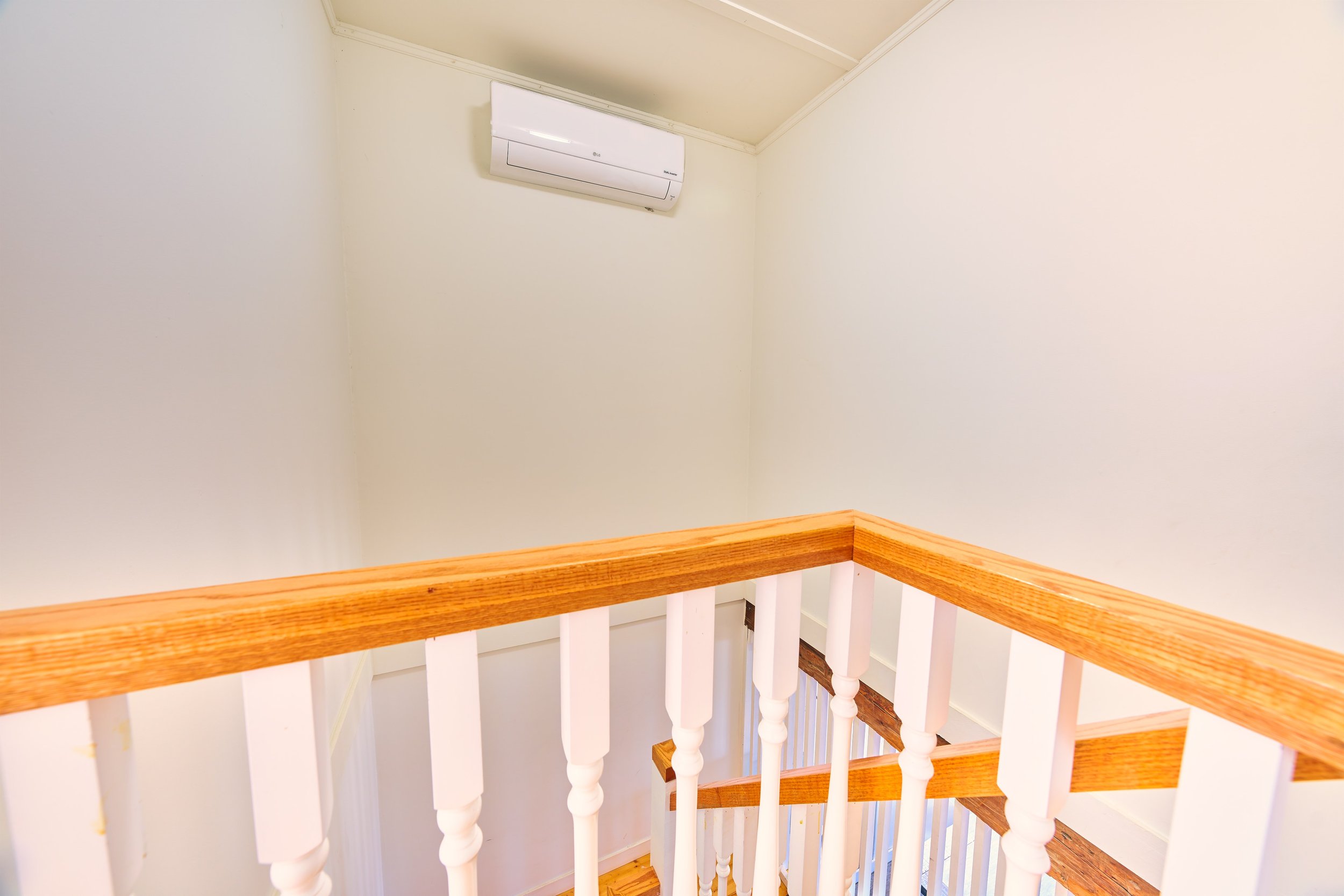 Suite 200 Upstairs.jpeg