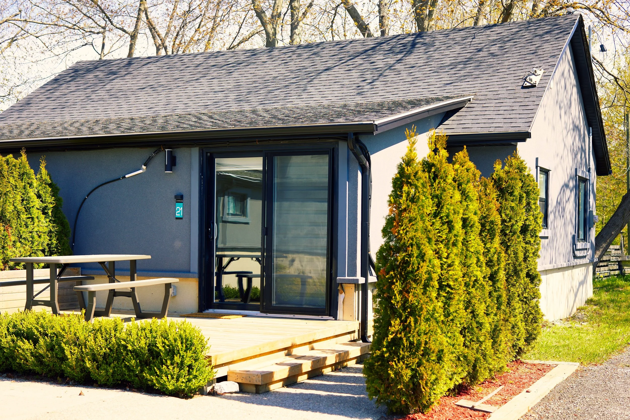 Cottage 21 Outdoor.jpeg