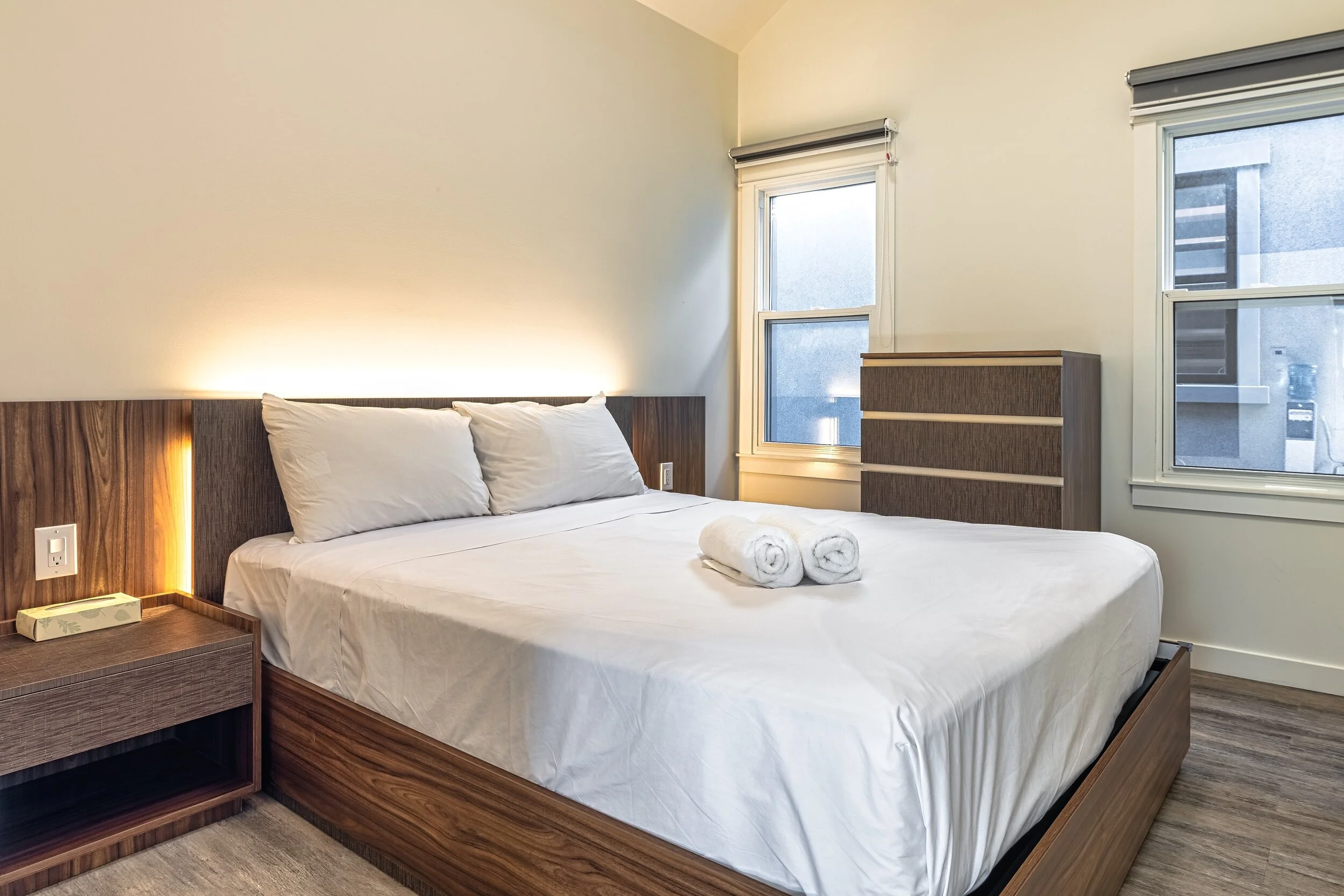 Cottage 3 Bedroom 2.jpeg