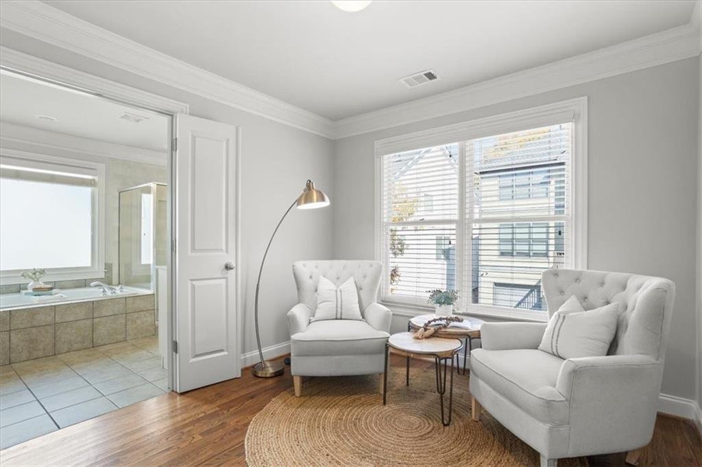 How Neutral Colors Elevate Modern Film Sets