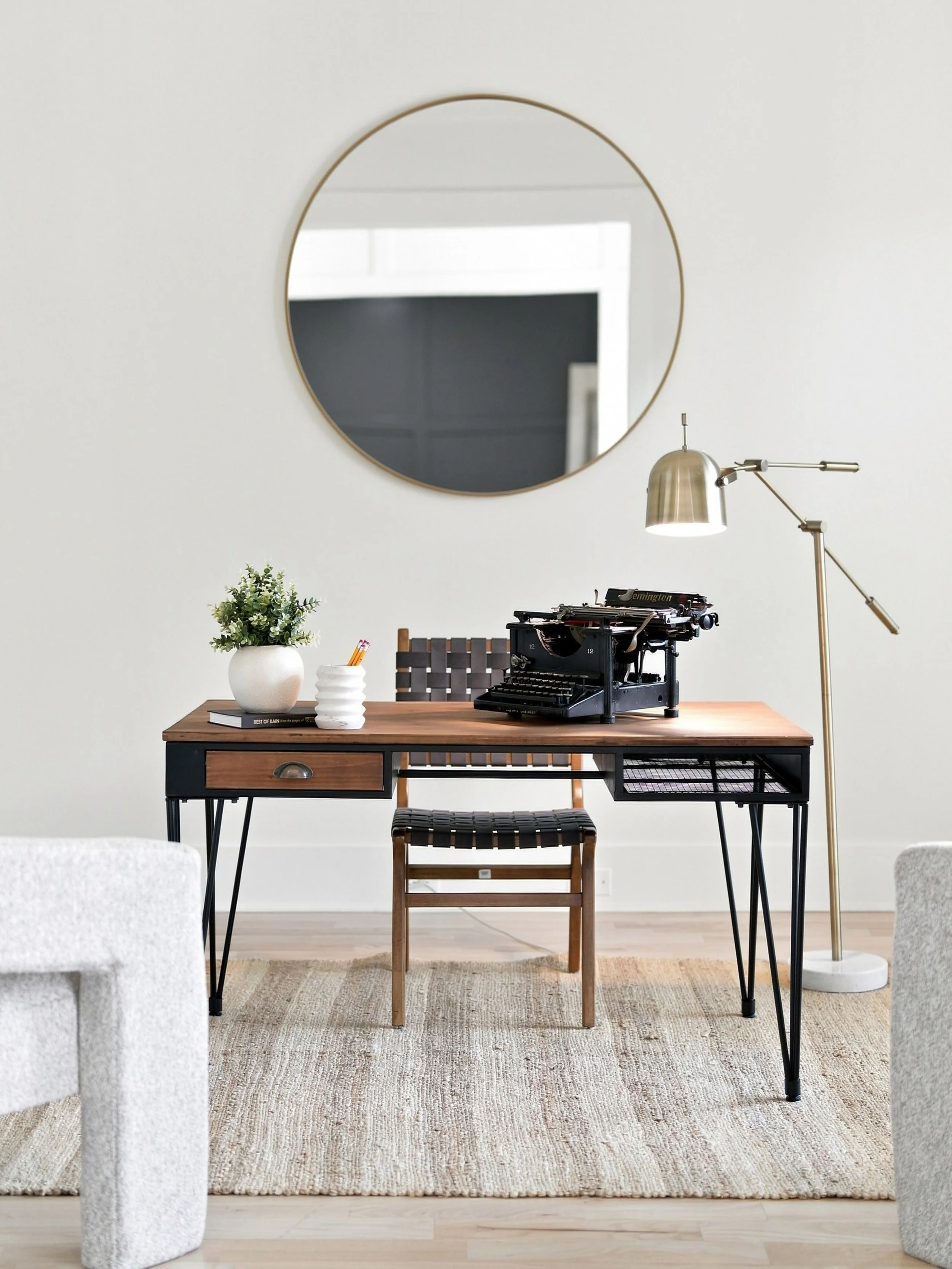 HAPPY LABOR DAY! We hope everyone is getting the rest and relaxation they deserve. 

We&rsquo;re just reflecting on this house.. it had so many good details to work with&hellip;. the natural wood, black accents, statement fireplace, and that gorgeous