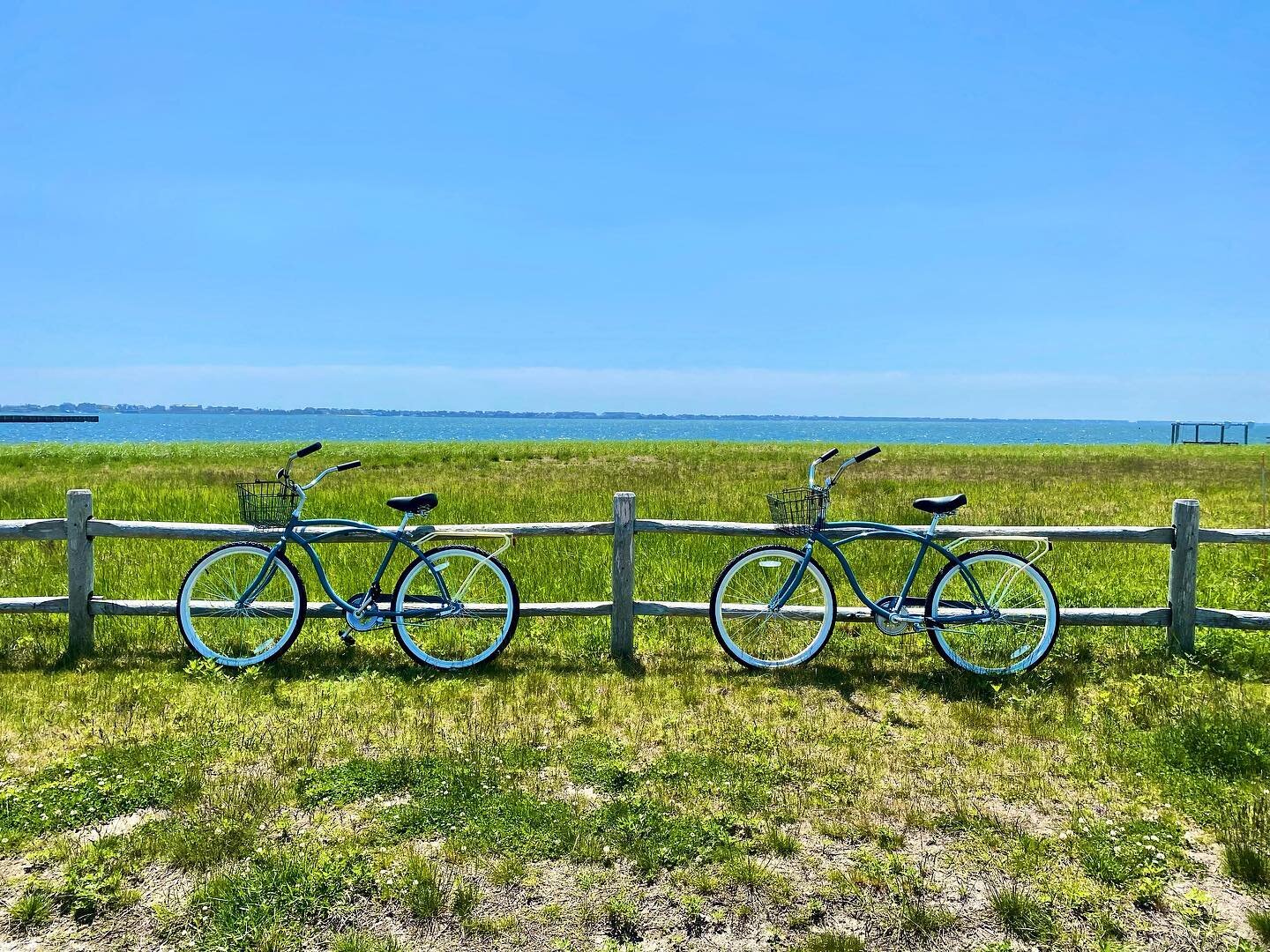 Our wheels are spinning thinking about all the fun that will be summer of &lsquo;21! 

#localspokes#bikerentals#bikedelivery#westhampton #westhamptonbeach#beachcruiser