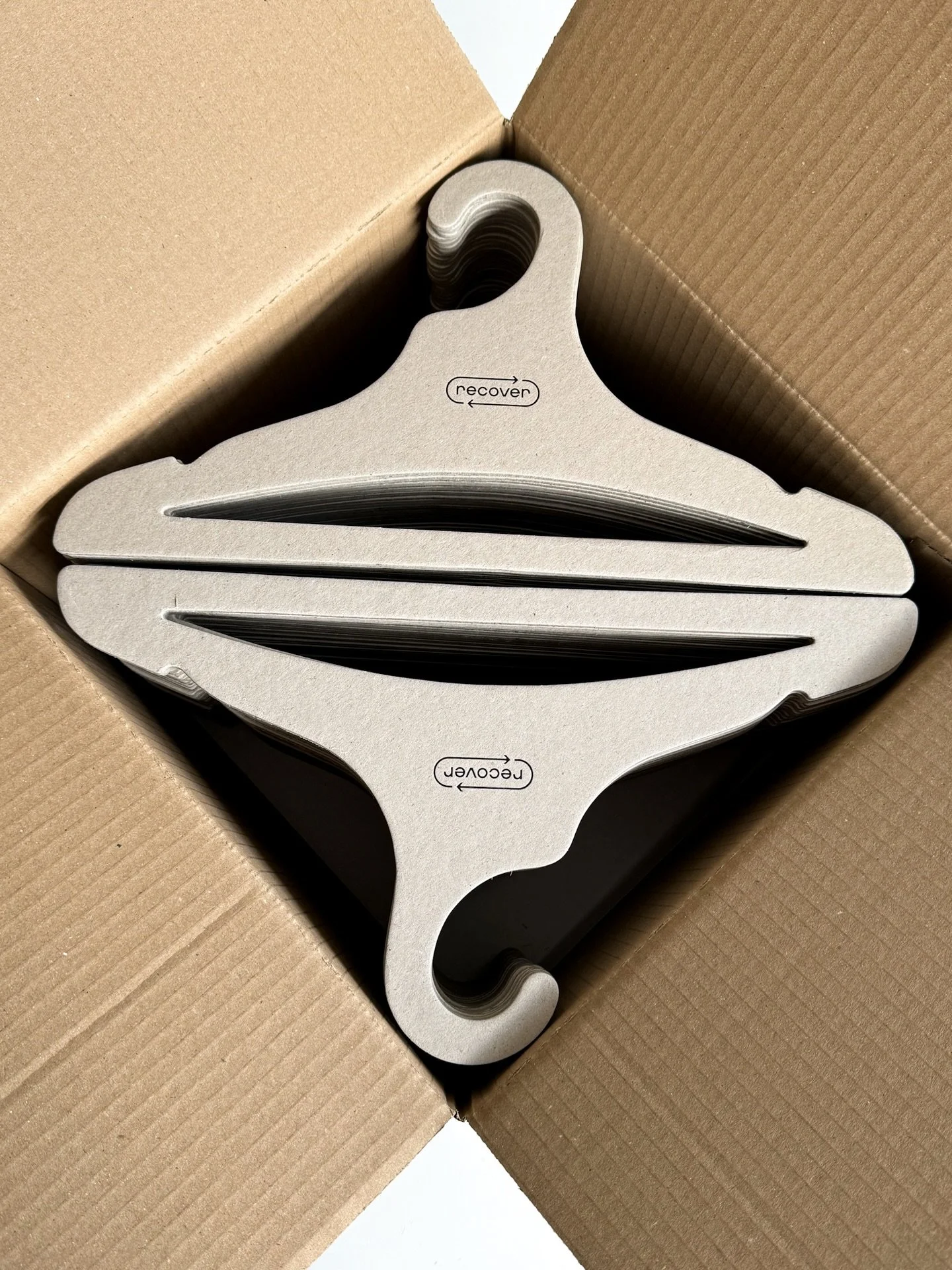 Custom sustainable hangers for @recoverbrands 💚

Designed to last.
Made to be reused.

A small detail with a meaningful impact ♻️🌎