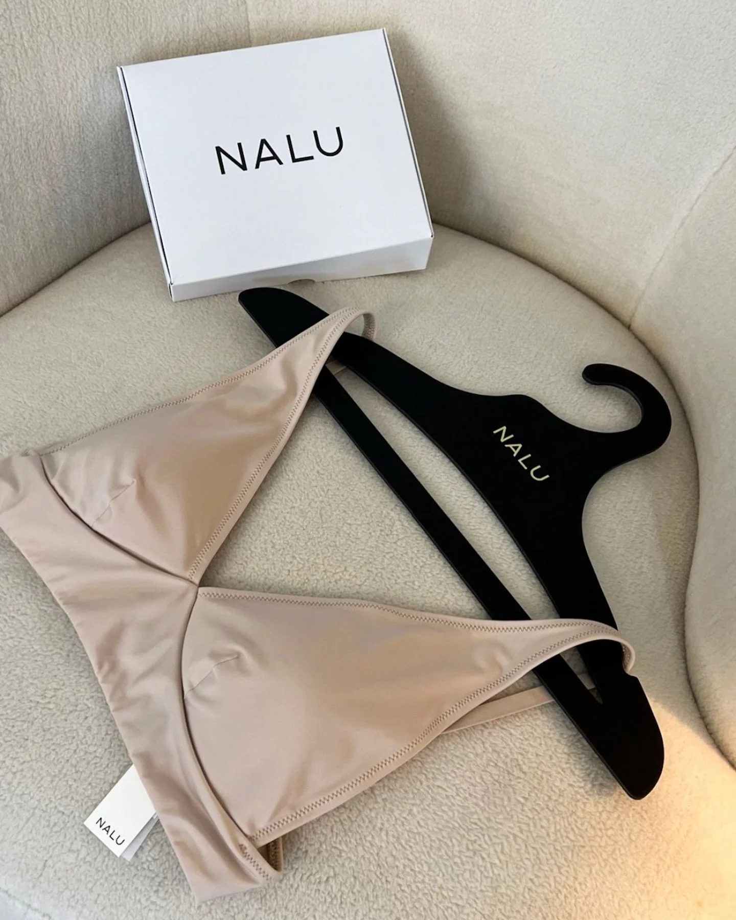 Premium hanger solutions for brands.

Sustainable, durable, and thoughtfully designed for retail and showroom use.

Wholesale and custom branding available.

📩 Write to us or www.trempel.lv

Thank you @naluunderwear 💚

#whosale #whosaleretail #reta