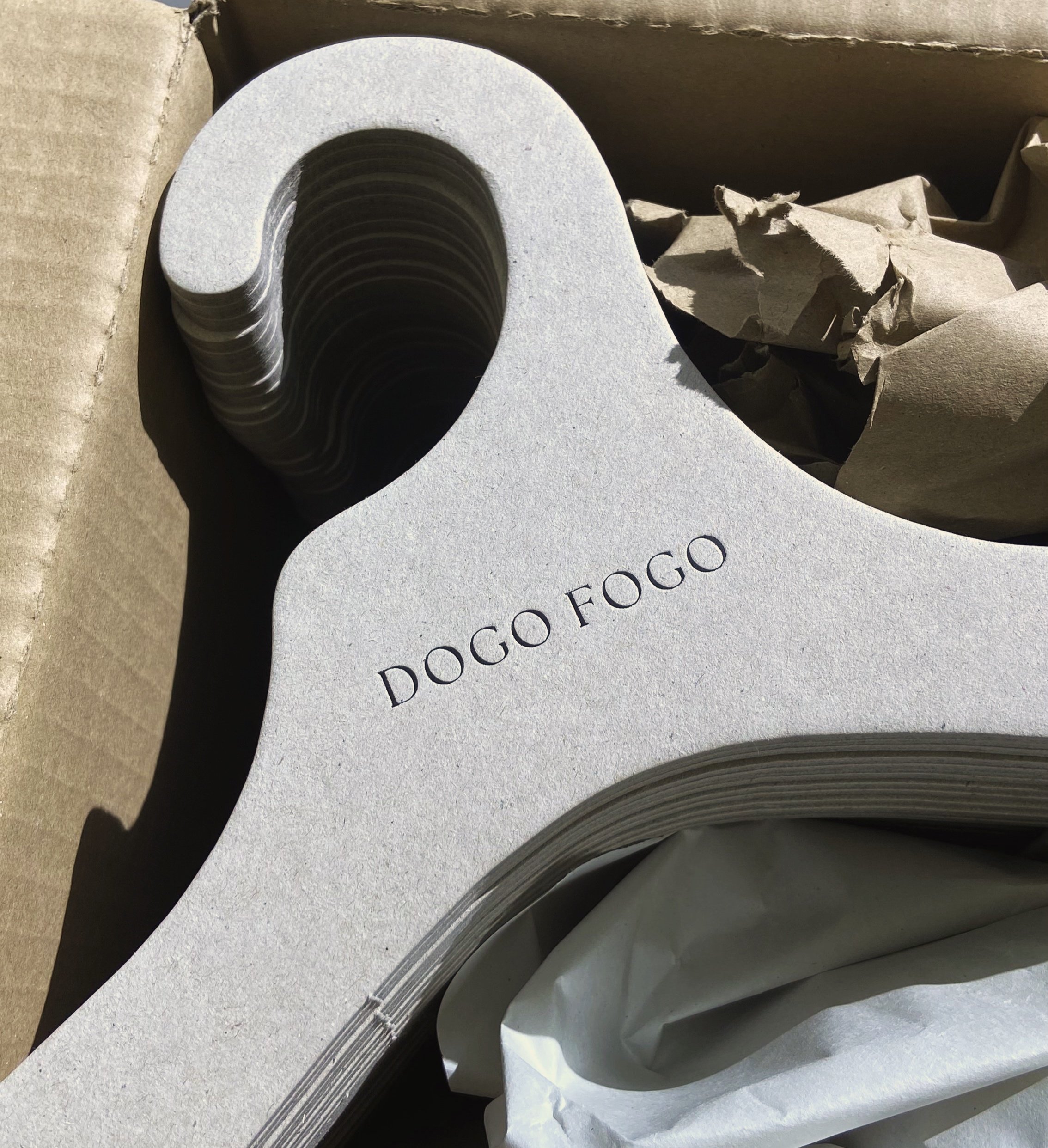 Trempel+eco+hangers+for+Dogo+Fogo.jpg