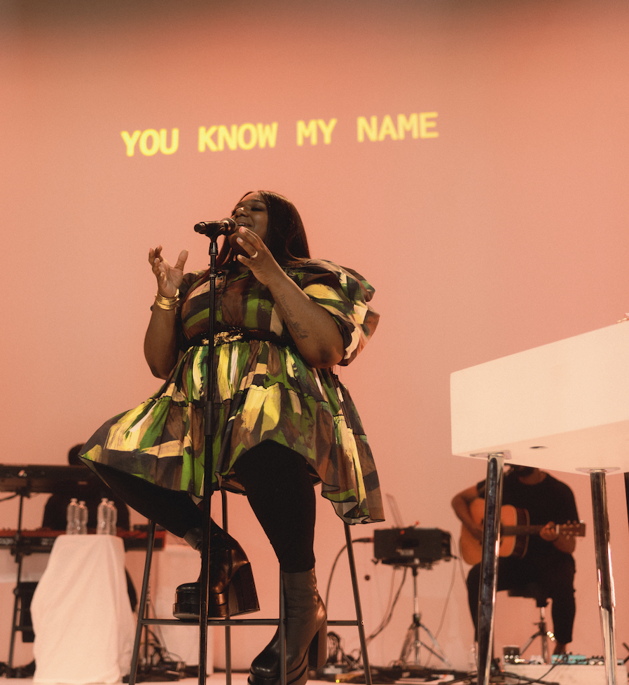 Tasha Cobbs Leonard You Know My Name — lead worship well