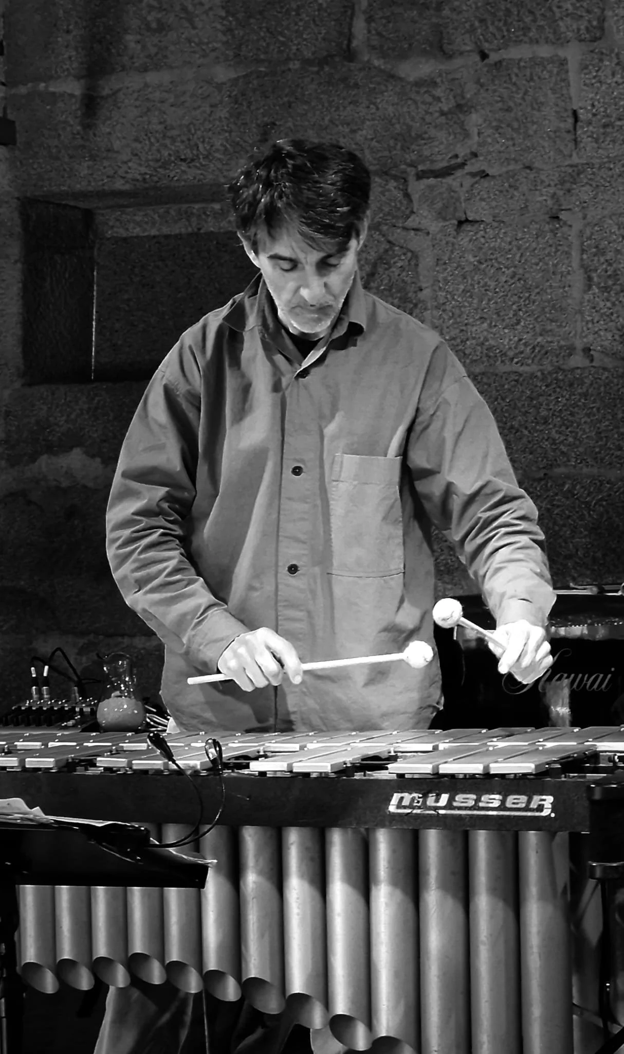 Miquel Bernat • "MINERAL"