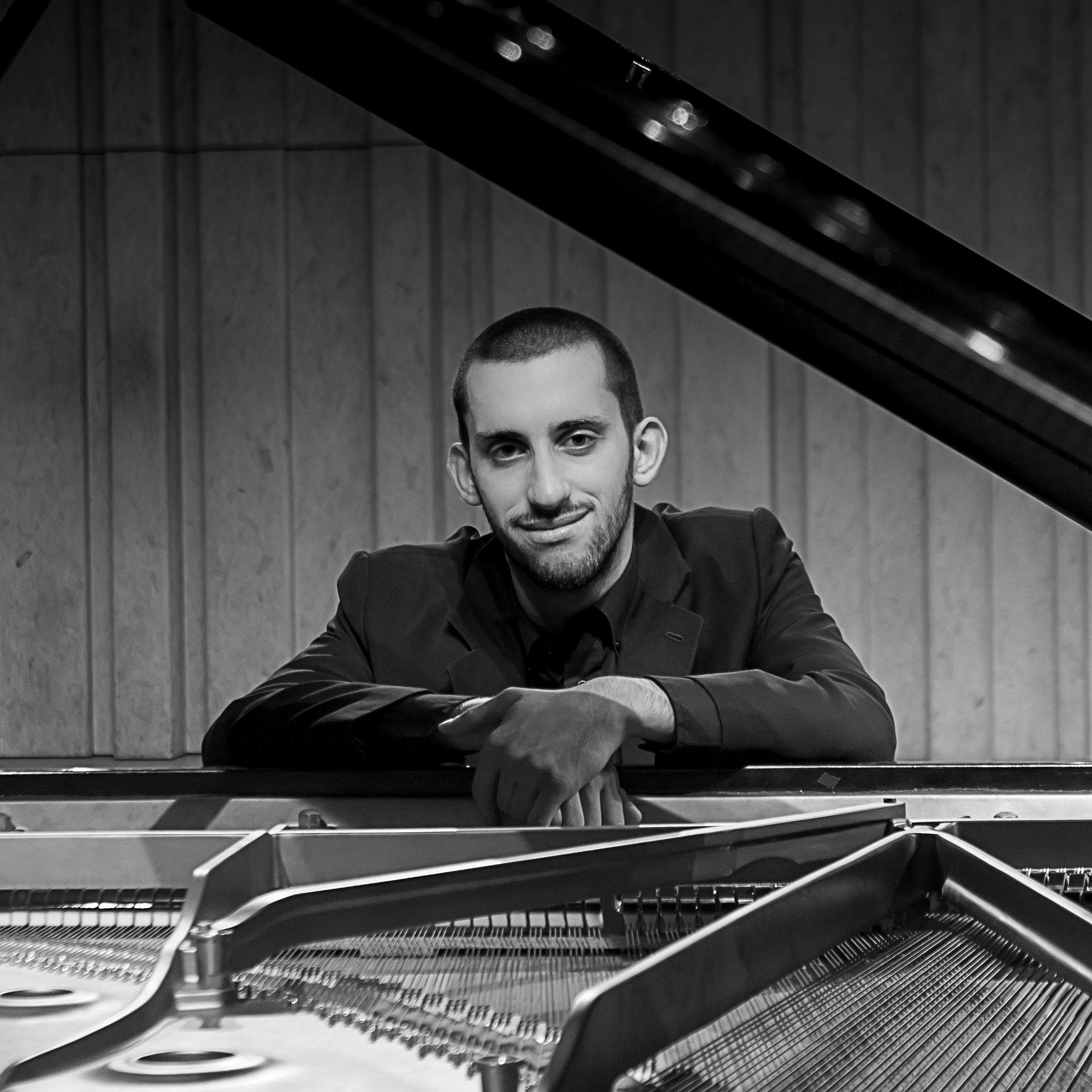 "CICLO “MÚSICA ATRAVÉS DO TEMPO  • JOSÉ PEDRO RIBEIRO RECITAL DE PIANO