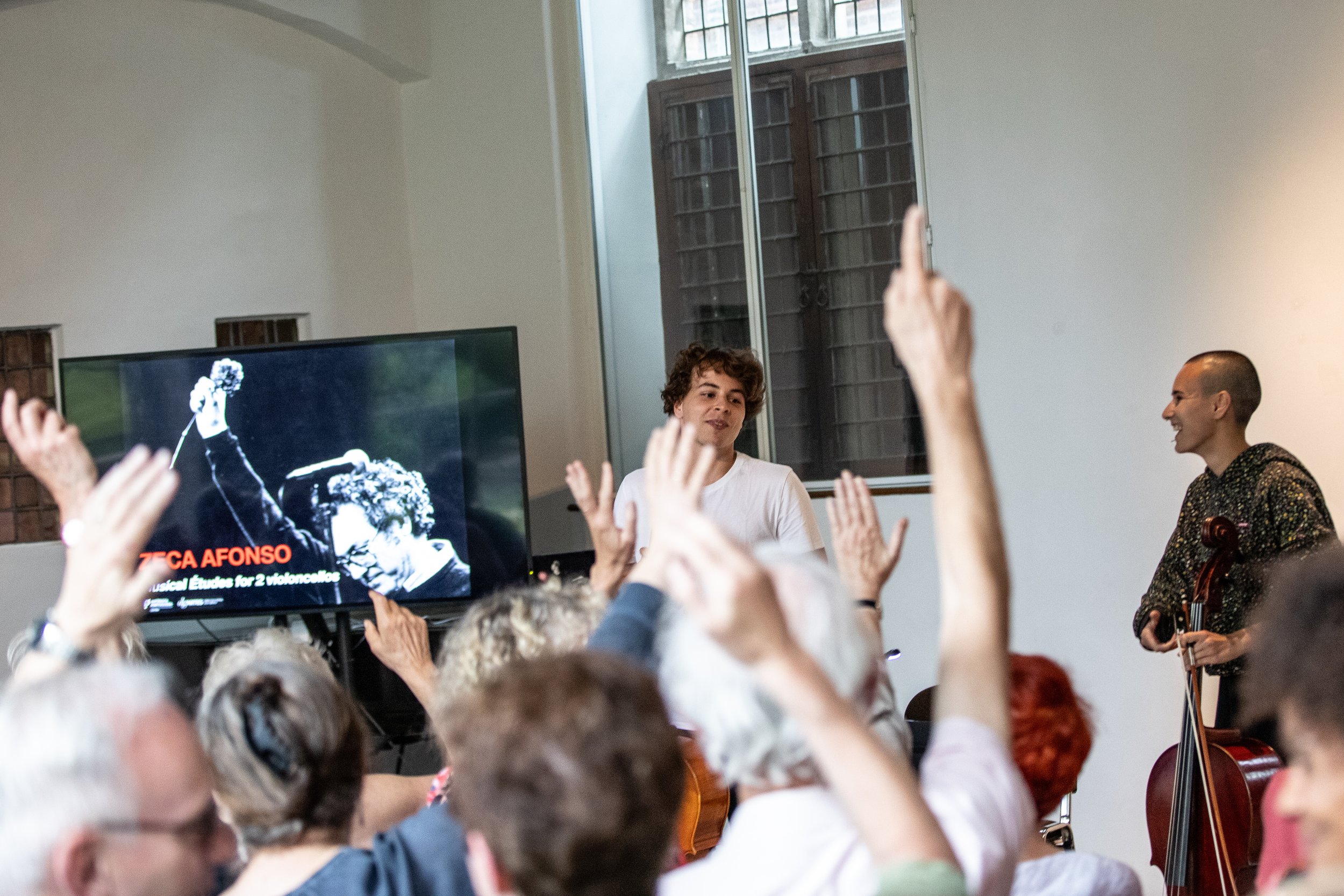 foto lançamento zeca.jpg