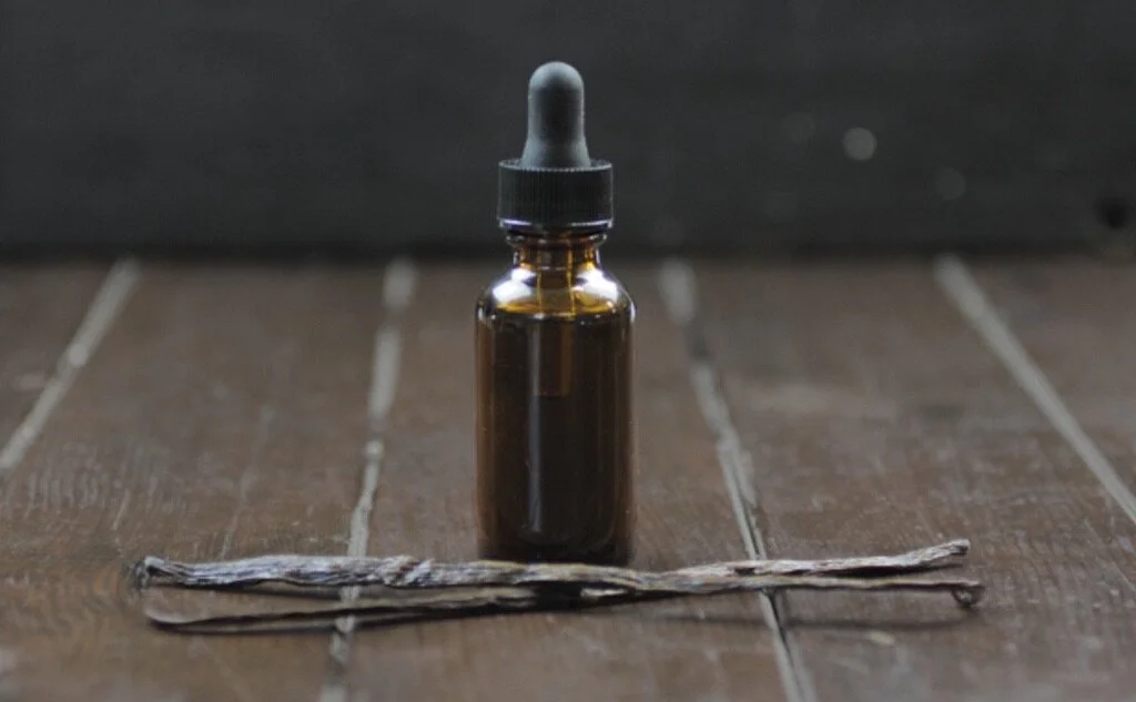 DIY Natural Perfume - The Alcohol Based Method