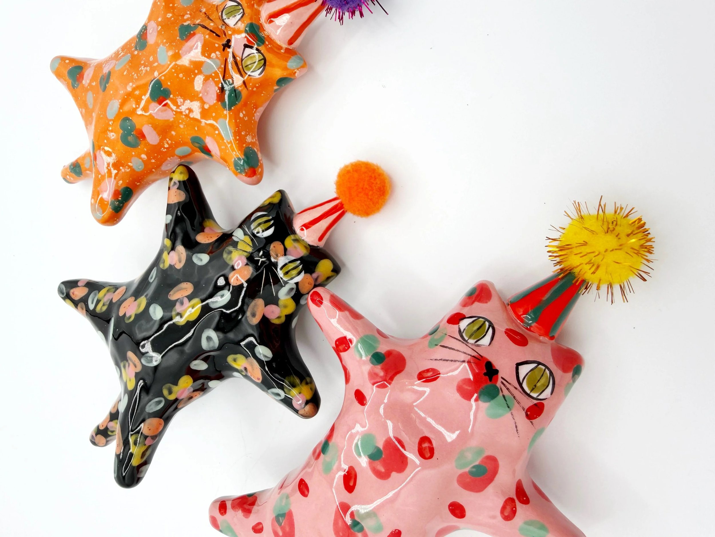 PRE-ORDER PARTY Kitty Wall Hanging
