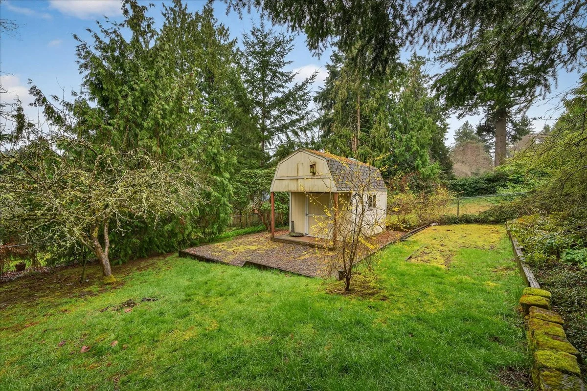 16008 10th Avenue NE Shoreline (38).jpg