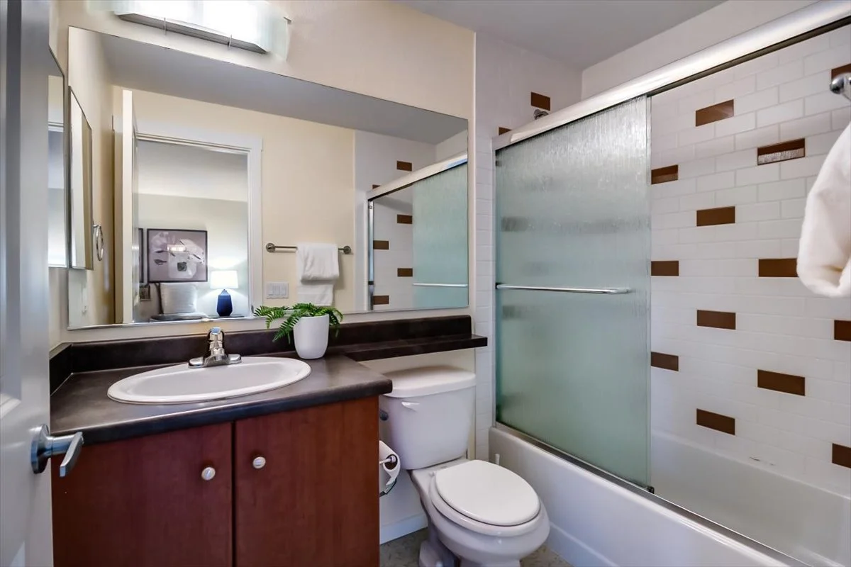 12404 E Gibson Road D101 Everett (16).jpg