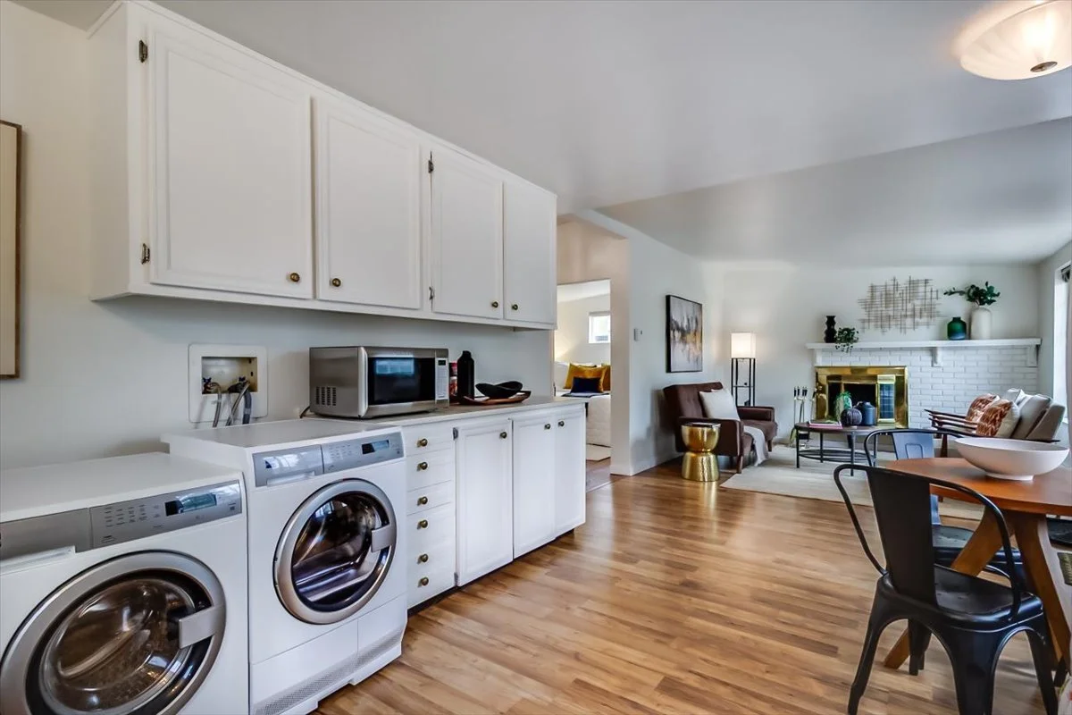 12-14043 Burke Ave N--13.jpg