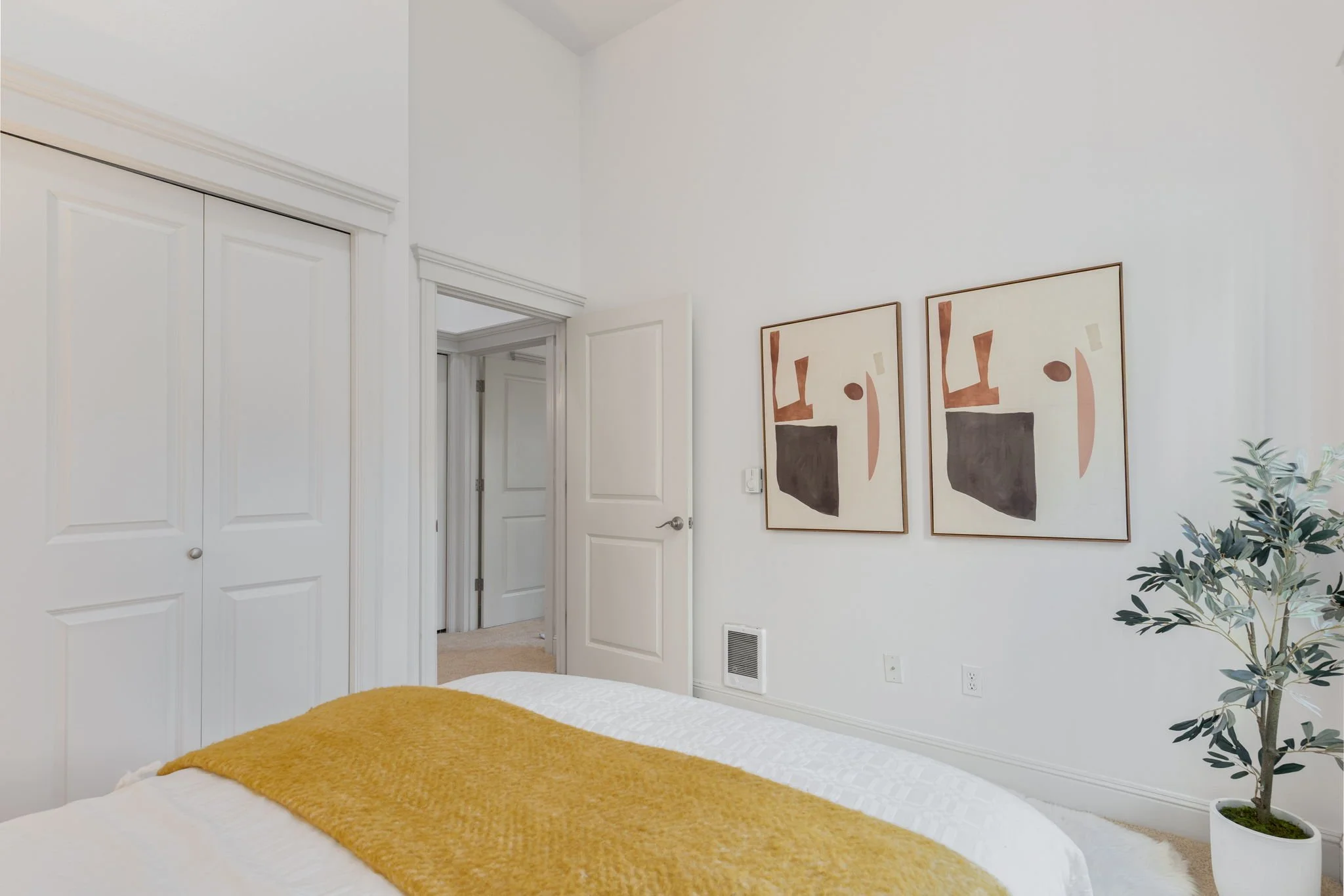 3150 W Government Way Unit 101, Seattle WA_0029.jpg