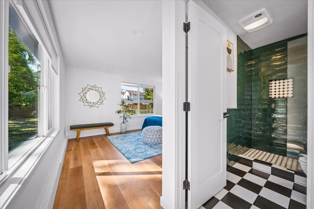 14346 Interlake Avenue N.  Seattle, WA 98133 (19).jpg
