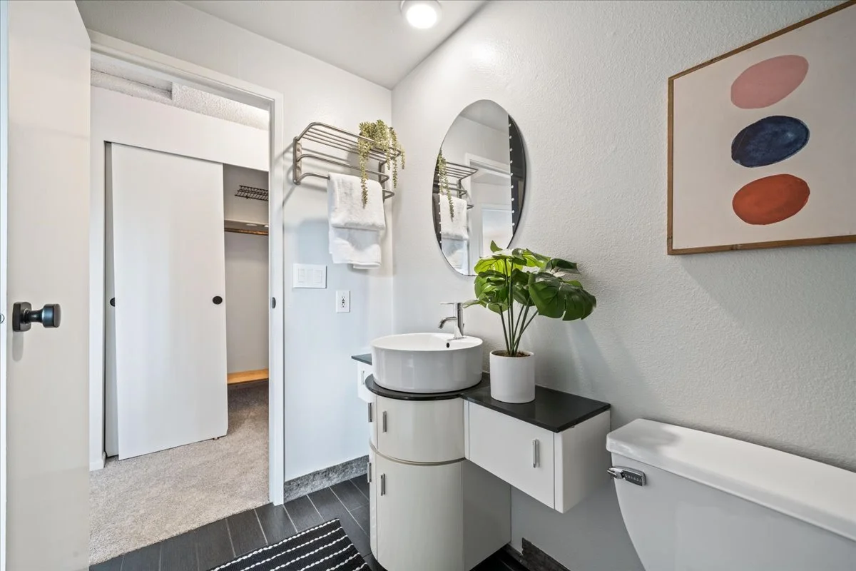 10901 NE 151st Street Bothell, WA 98011 (23).jpg