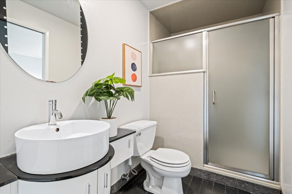 10901 NE 151st Street Bothell, WA 98011 (25).jpg