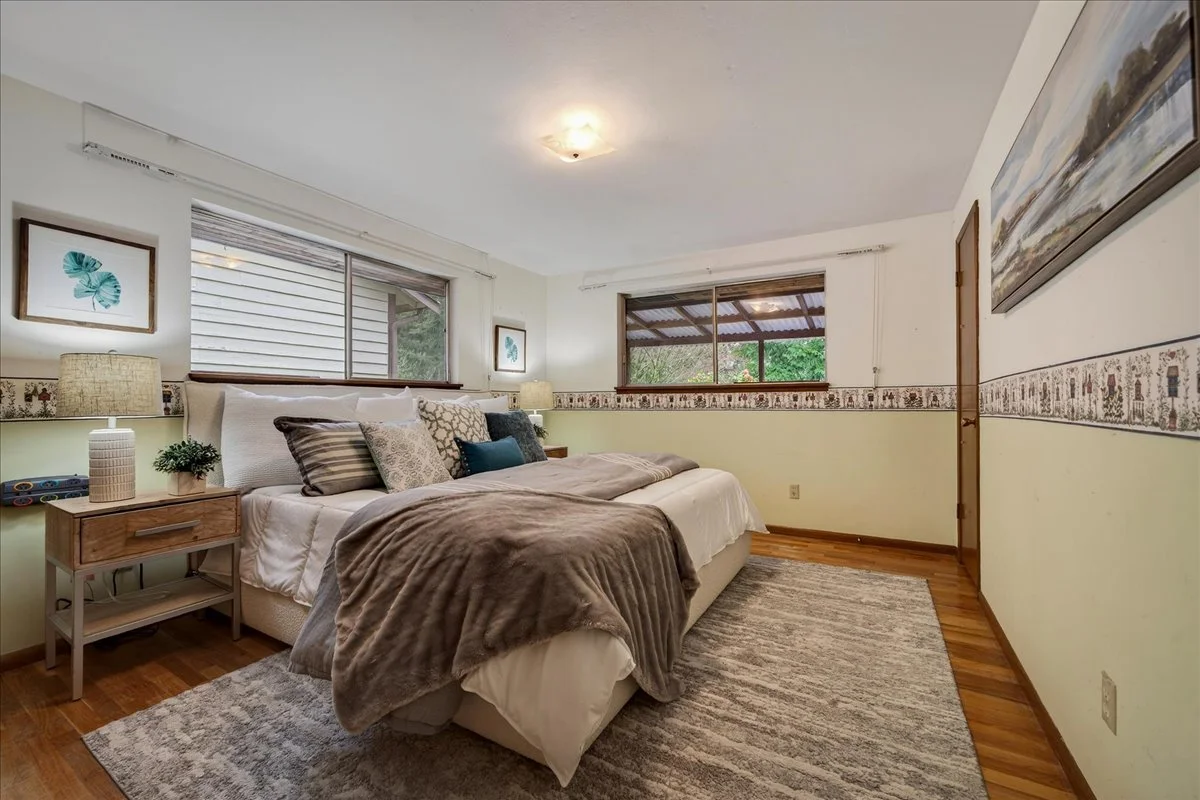 16008 10th Avenue NE Shoreline (21).jpg