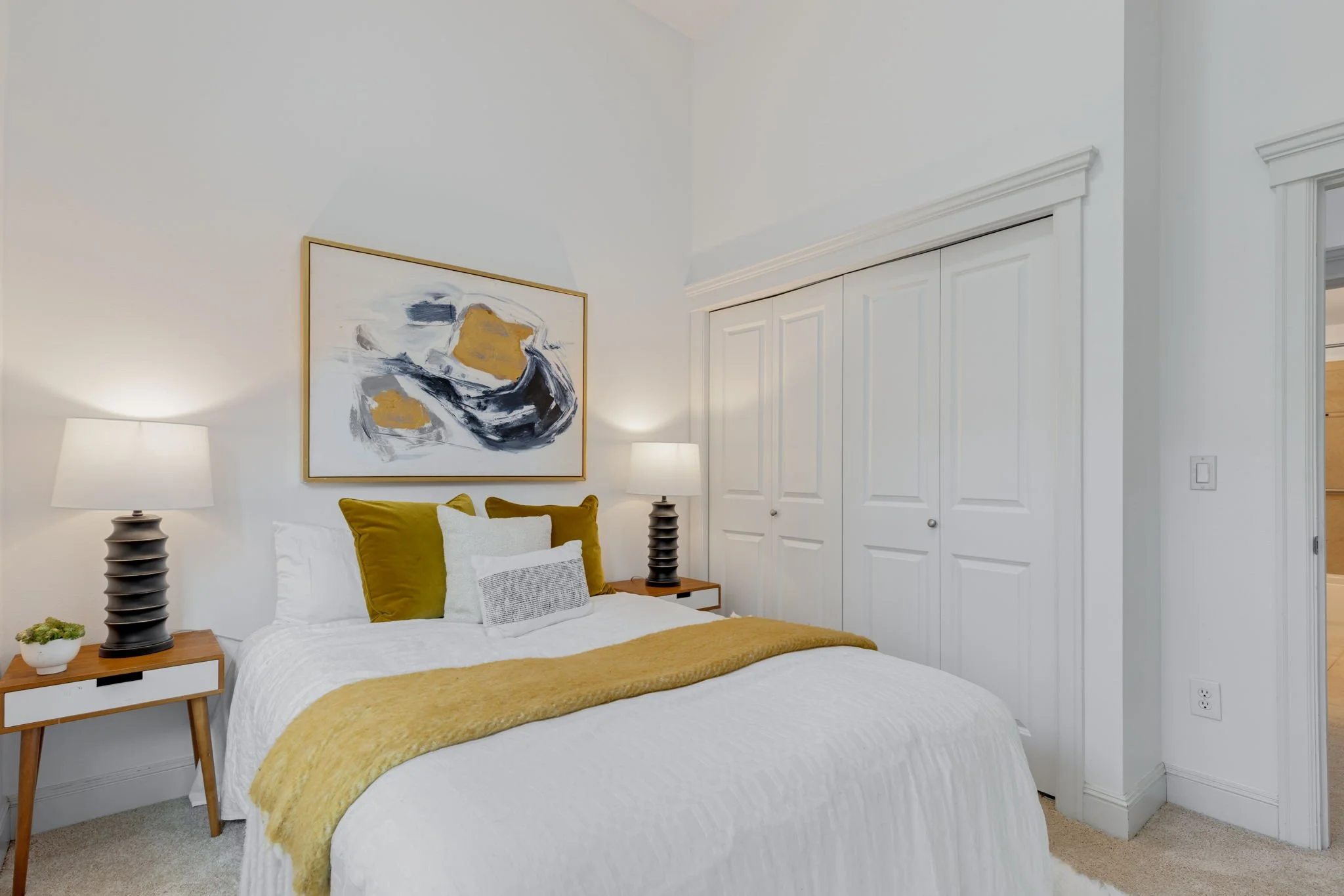 3150 W Government Way Unit 101, Seattle WA_0028.jpg