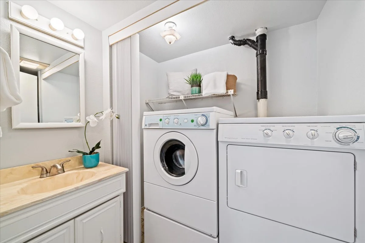 10901 NE 151st Street Bothell, WA 98011 (27).jpg