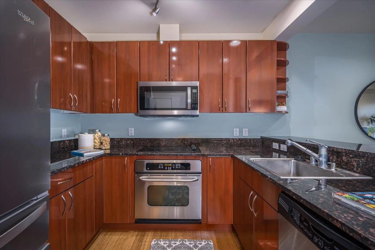 1 Broadway #211 Tacoma WA (13).jpg