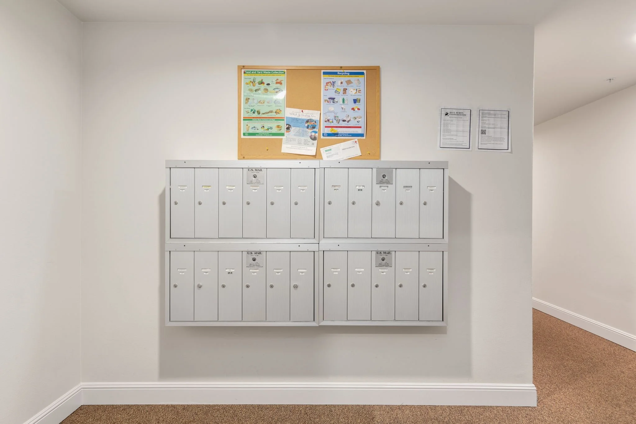 3150 W Government Way Unit 101, Seattle WA_0005.jpg