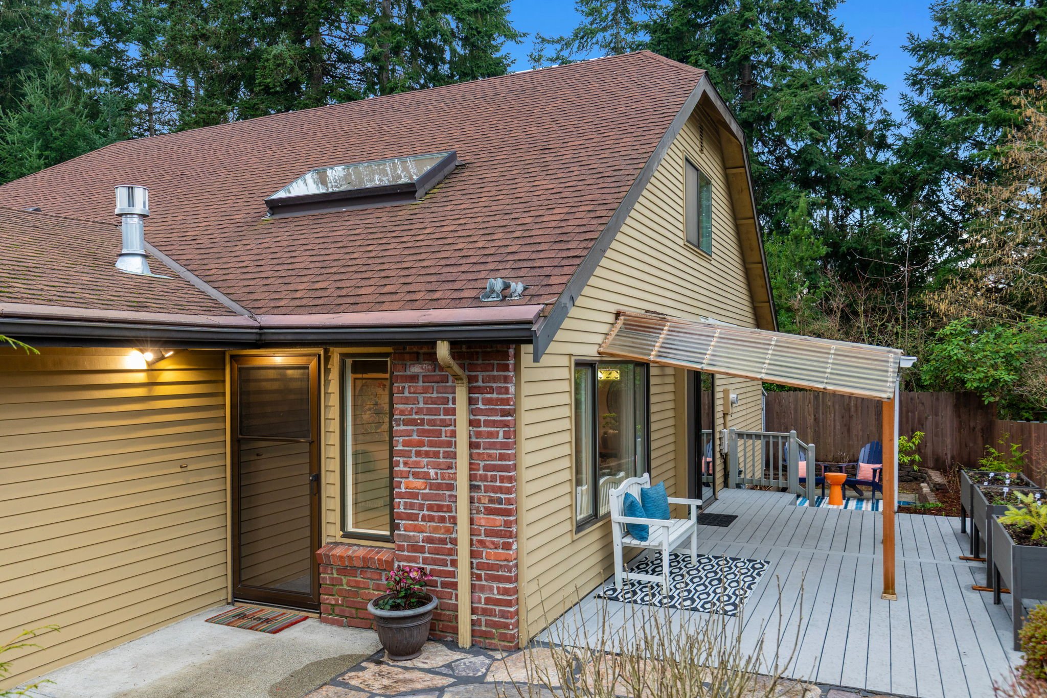 24709 13th Avenue S Des Moines, WA 98198 (4).jpg