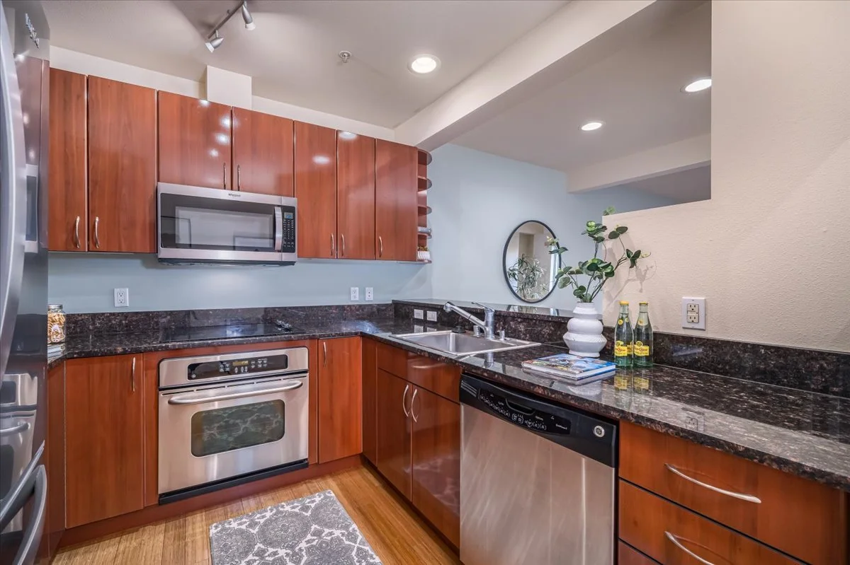 1 Broadway #211 Tacoma WA (15).jpg