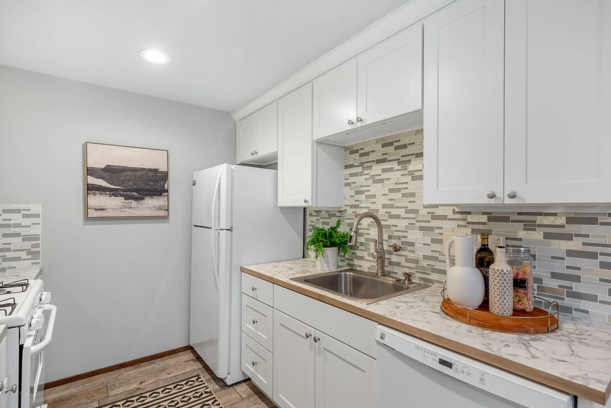 24709 13th Avenue S Des Moines, WA 98198 (13).jpg