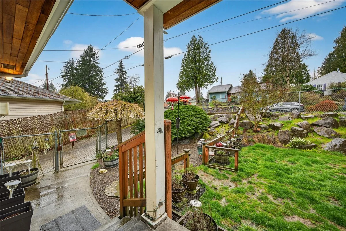 16008 10th Avenue NE Shoreline (43).jpg