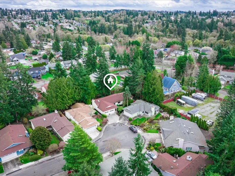 24848 13th Avenue S Des Moines, WA 98198 (53).jpg