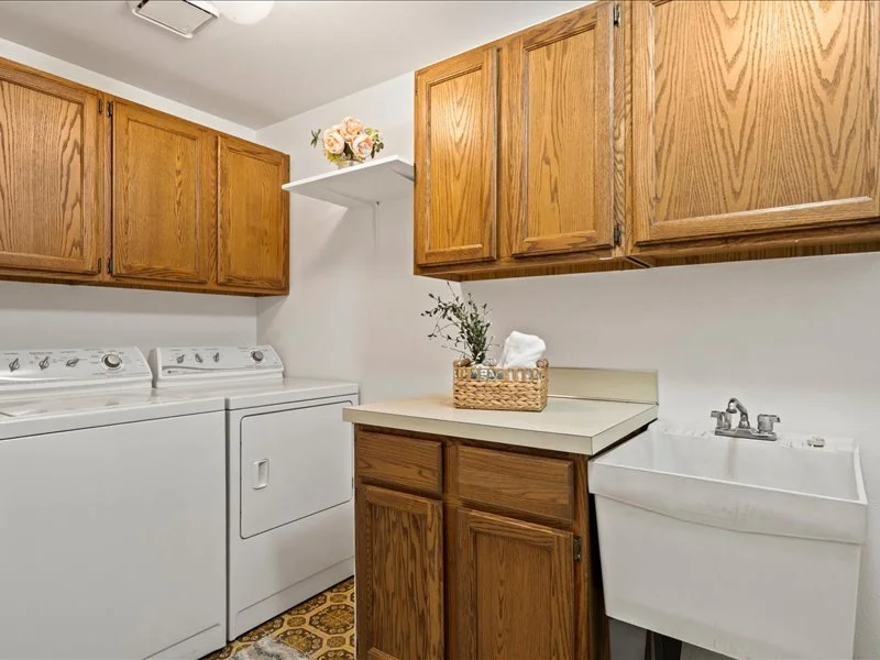 24848 13th Avenue S Des Moines, WA 98198 (21).jpg