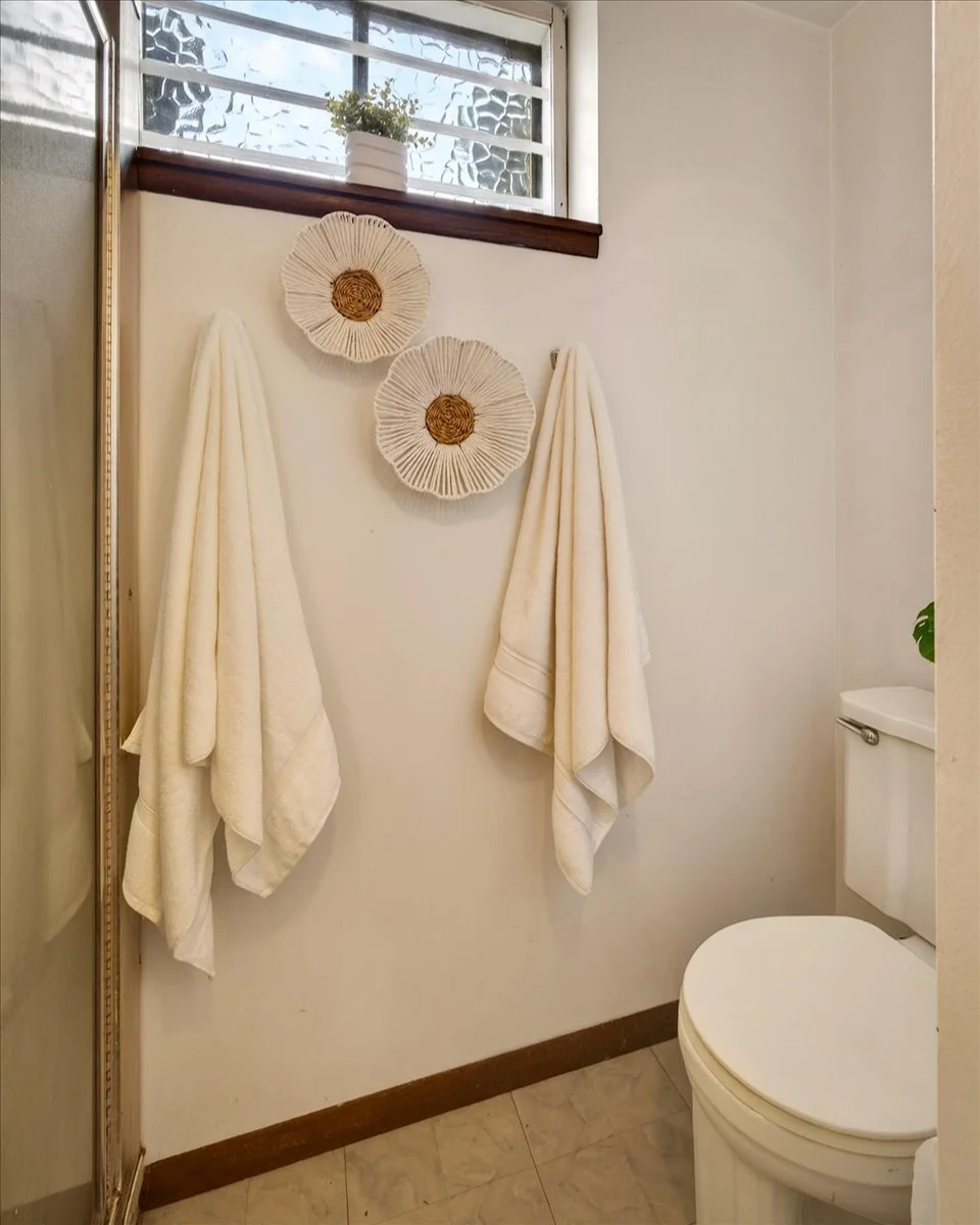 16008 10th Avenue NE Shoreline (33).jpg