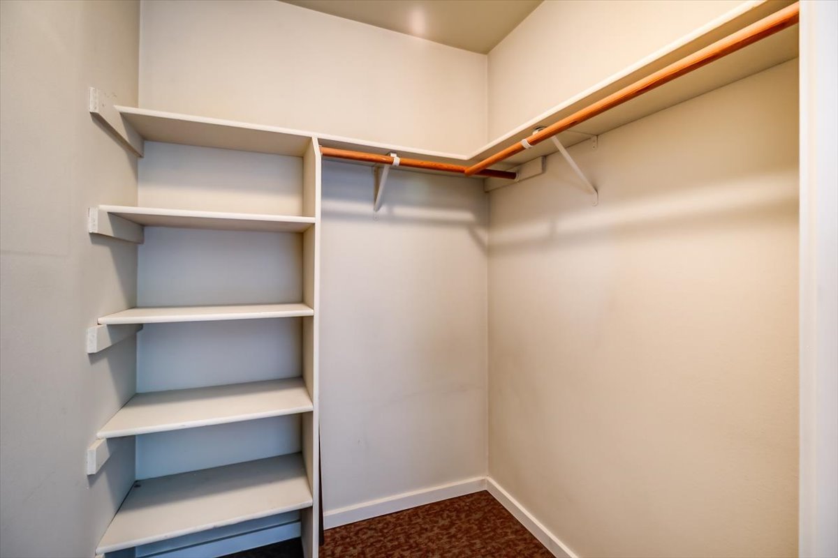 12404 E Gibson Road D101 Everett (13).jpg