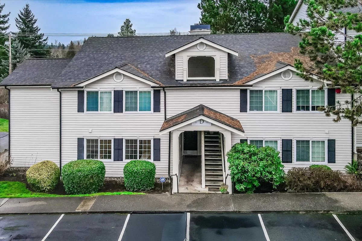 12404 E Gibson Road D101 Everett (47).jpg