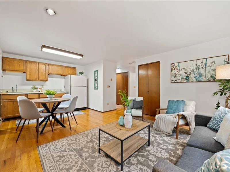 24848 13th Avenue S Des Moines, WA 98198 (32).jpg