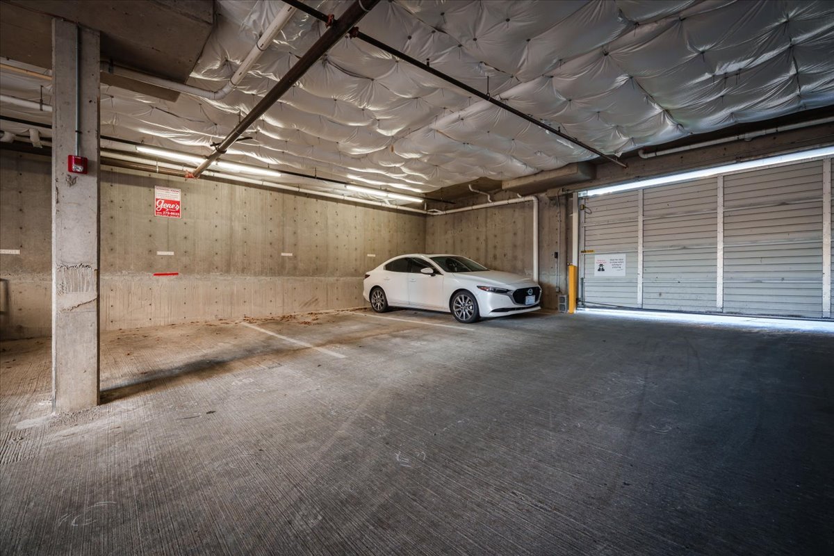 1 Broadway #211 Tacoma WA (28).jpg