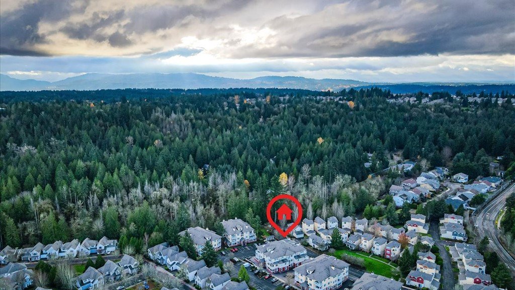 517 225th Lane NE E102 Sammamish (24).jpg