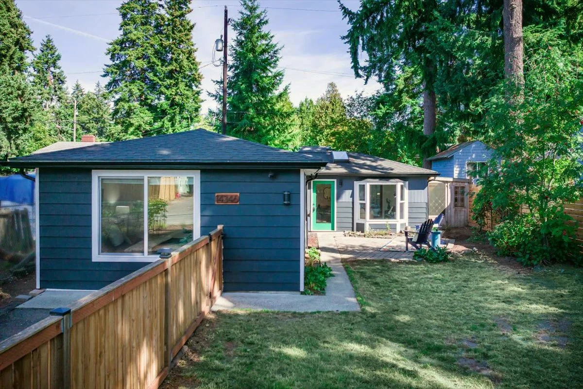14346 Interlake Avenue N.  Seattle, WA 98133 (1).jpg