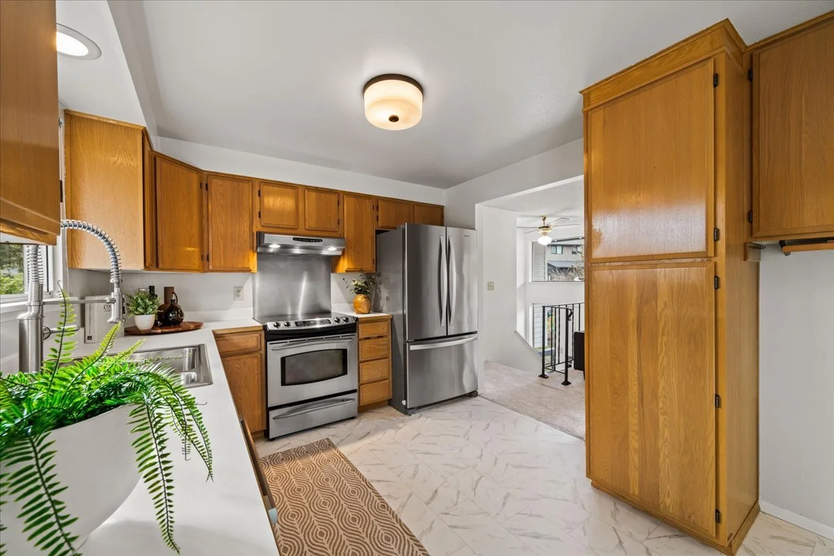 10901 NE 151st Street Bothell, WA 98011 (16).jpg