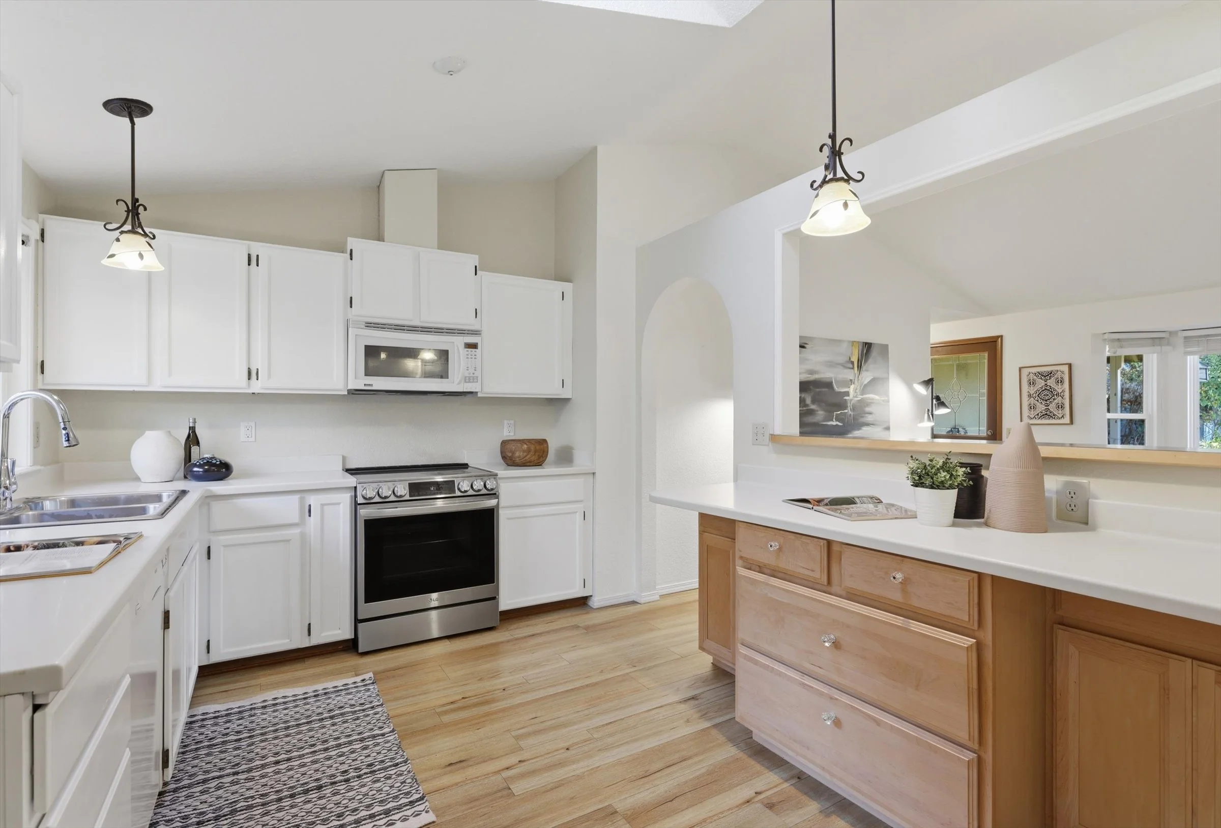 7002 177th Street SW Edmonds WA (10).jpg