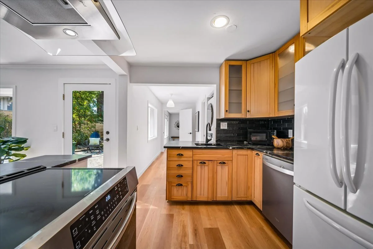 14346 Interlake Avenue N.  Seattle, WA 98133 (9).jpg