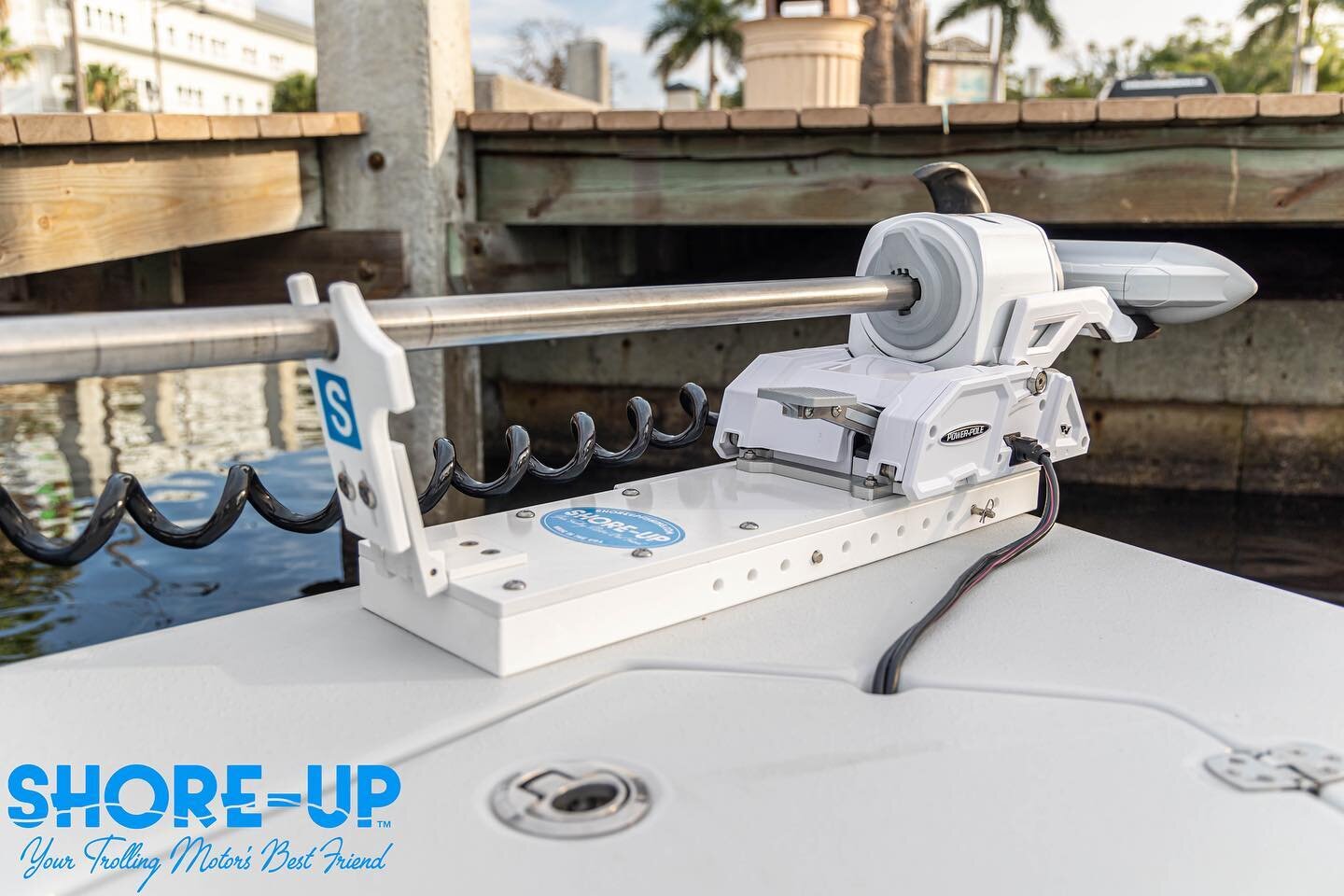 The Shore-Up mount helps you from the moment you launch your boat to the moment you trailer it!⠀
⠀
⠀
⠀
⠀
#shoreup #fishing #trollingmotor #shoreupsystems