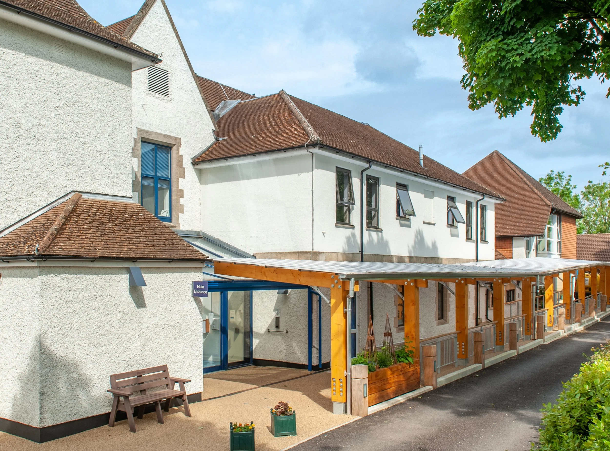 Tetbury Hospital Trust partners with IMS MAXIMS to transform Patient Administration and Clinical Workflow