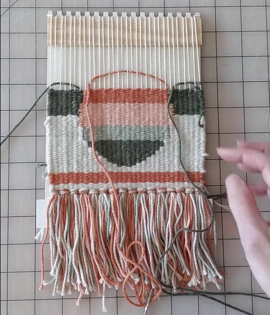 Tapestry Weaving - Shapes
