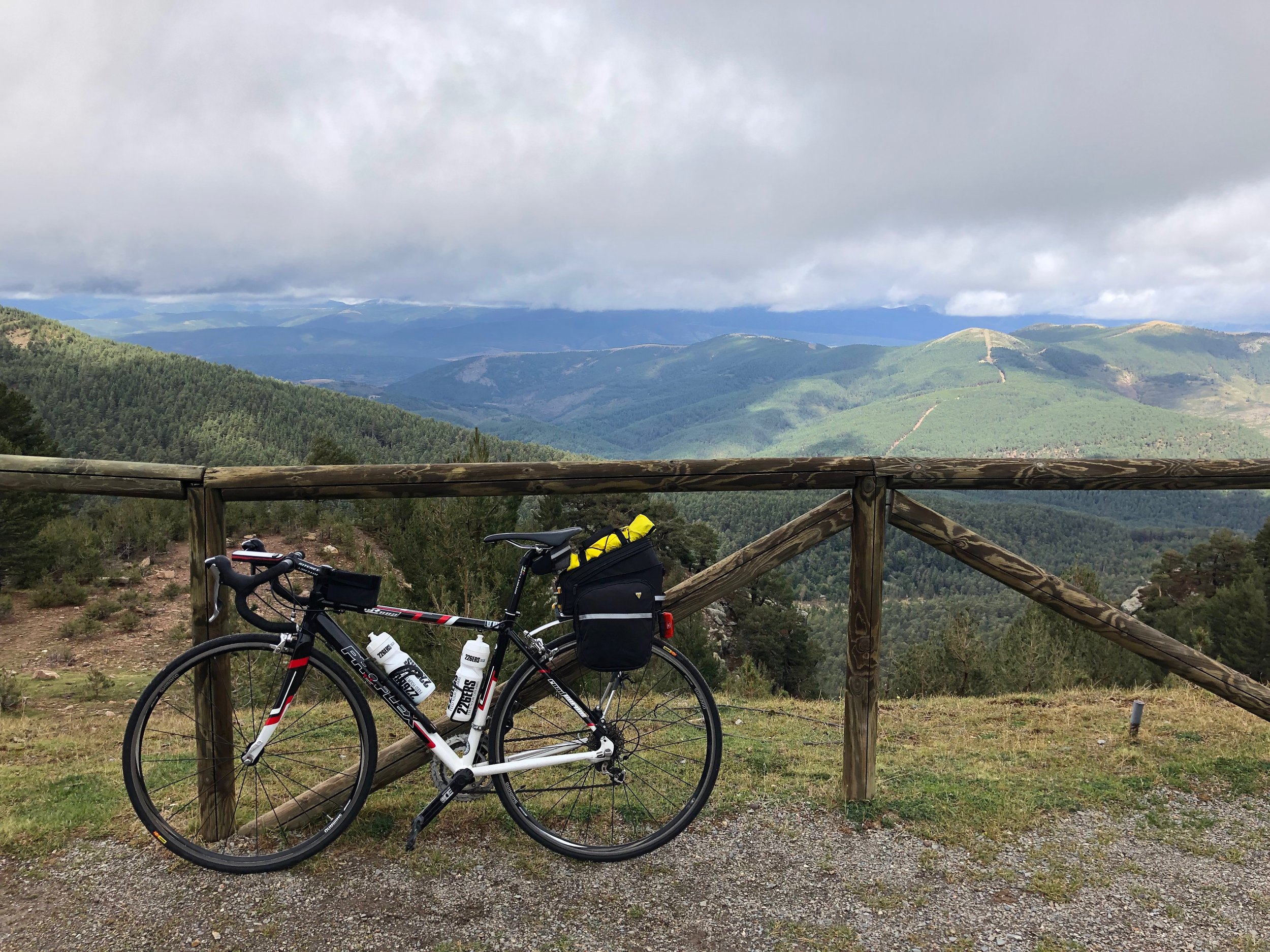 Bike La Rioja Duero Laguna Negra Urbion Summit.jpeg