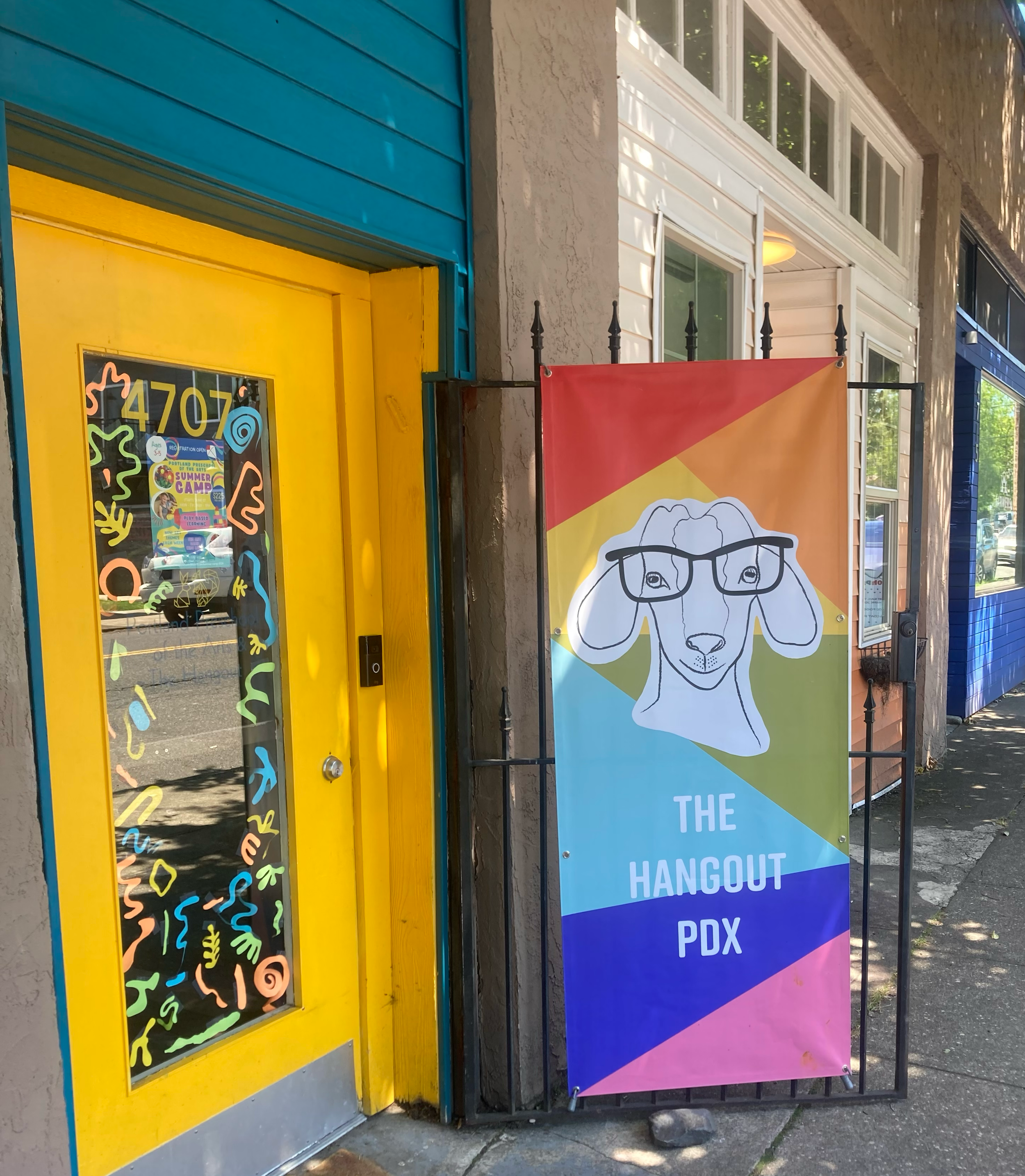 vertical banner in action.png