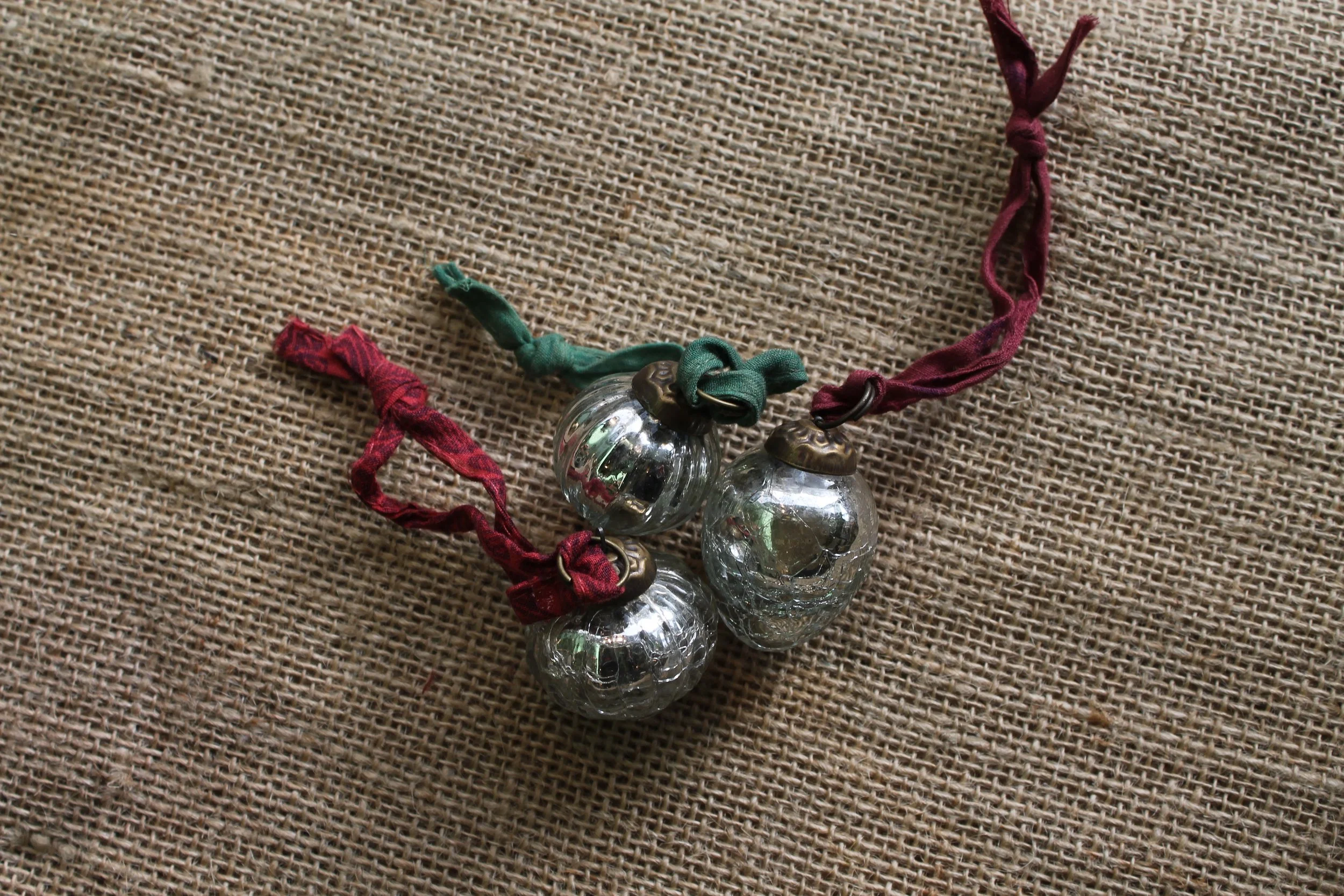 Silver Dew Drop Baubles