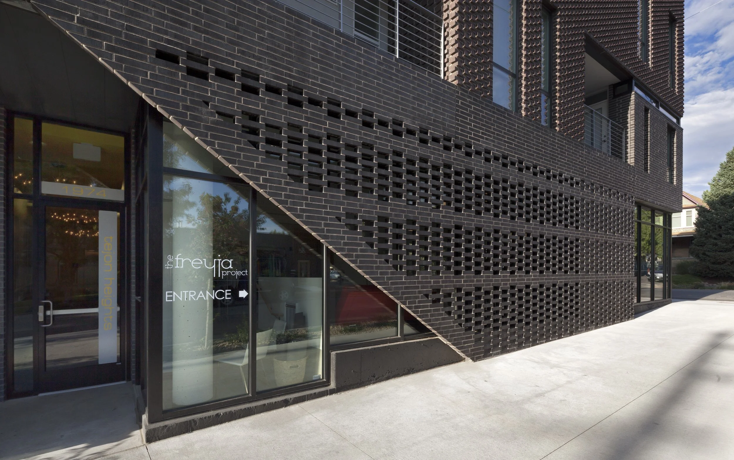 007_NW Corner2-2880.jpg